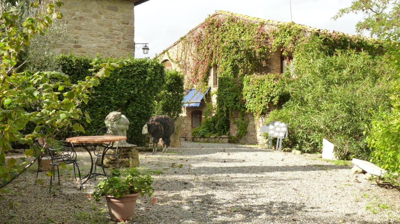 Agriturismo Fattoria Lischeto Volterra Bagian luar foto