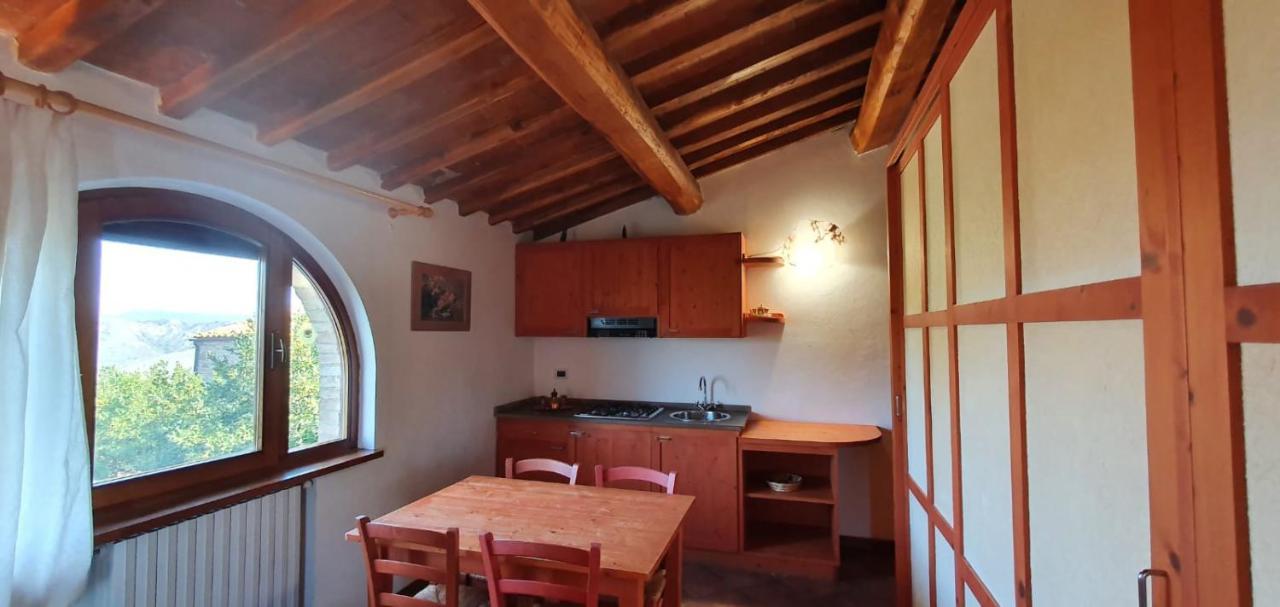 Agriturismo Fattoria Lischeto Volterra Bagian luar foto