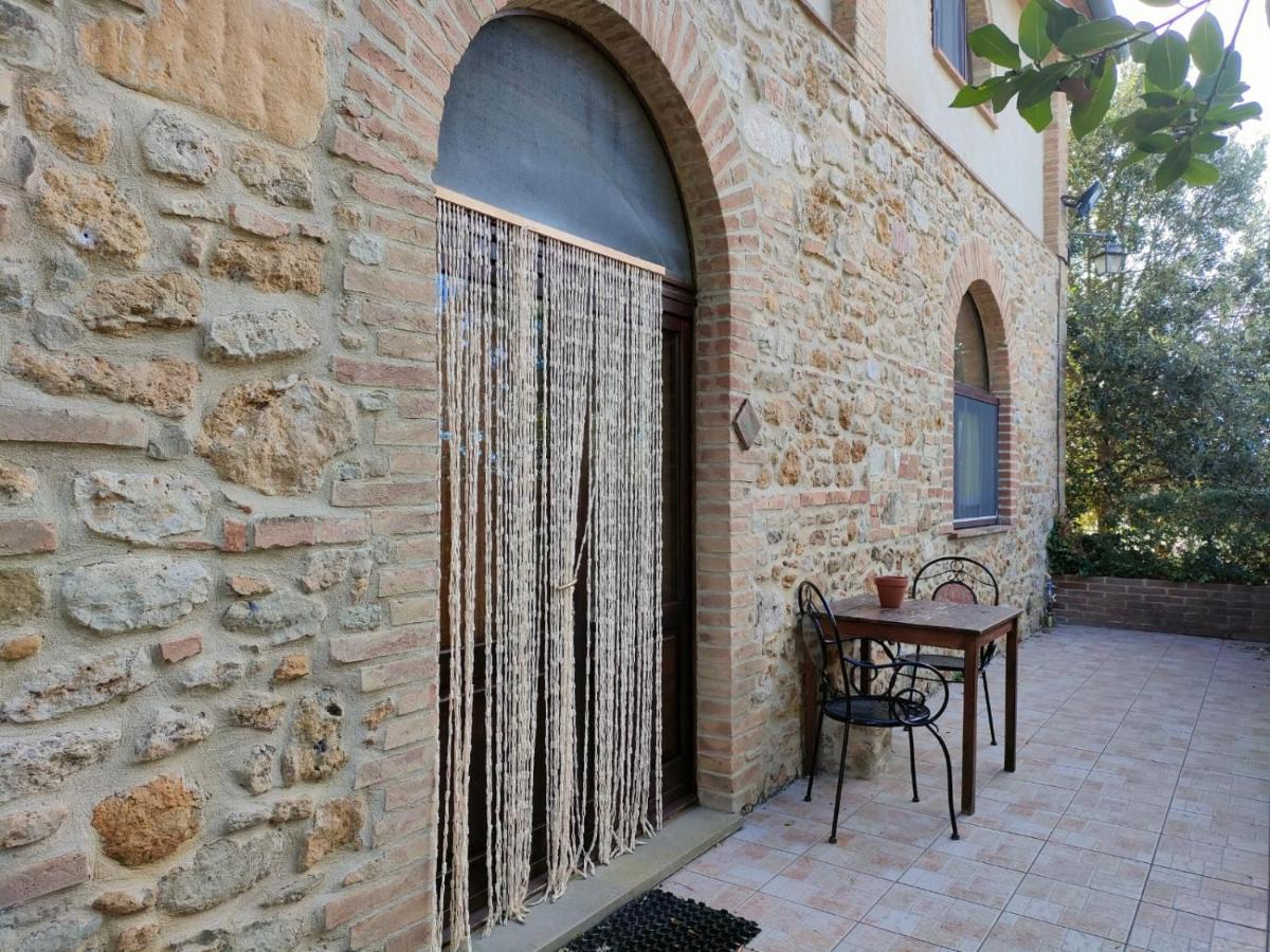 Agriturismo Fattoria Lischeto Volterra Bagian luar foto